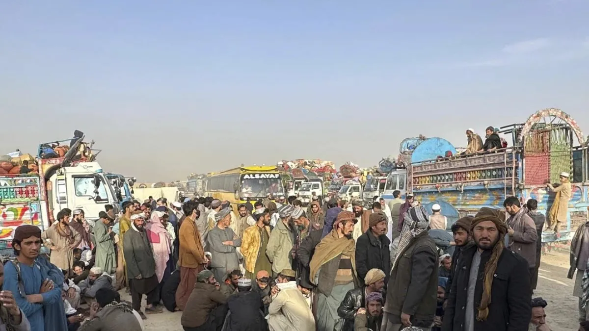 अफगानिस्तान ने रोक दिए हजारों पाकिस्तानी ट्रक- India TV Hindi