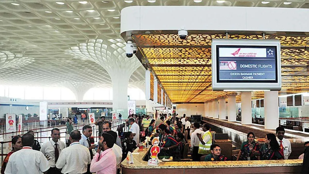 Mumbai Airport- India TV Hindi