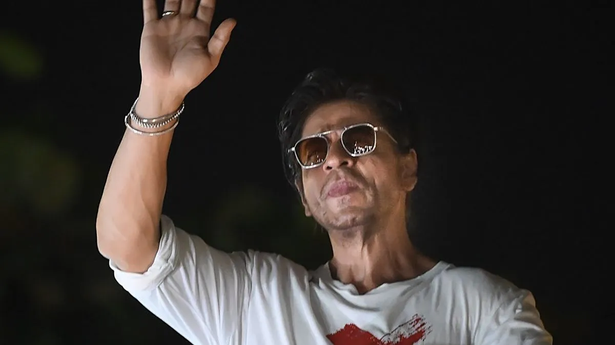 Shah Rukh Khan Birthday, Shah Rukh Khan Phone Theft, SRK Birthday- India TV Hindi