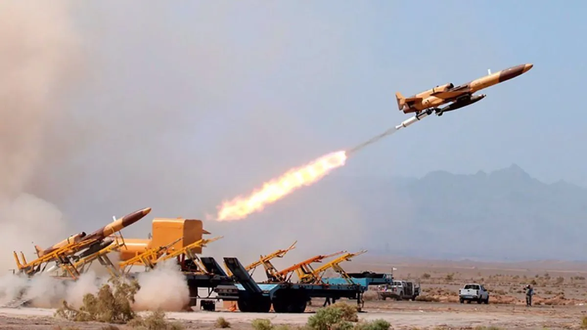  ईरान ने माजिद मिसाइल से लैस किया कर्रार ड्रोन- India TV Hindi