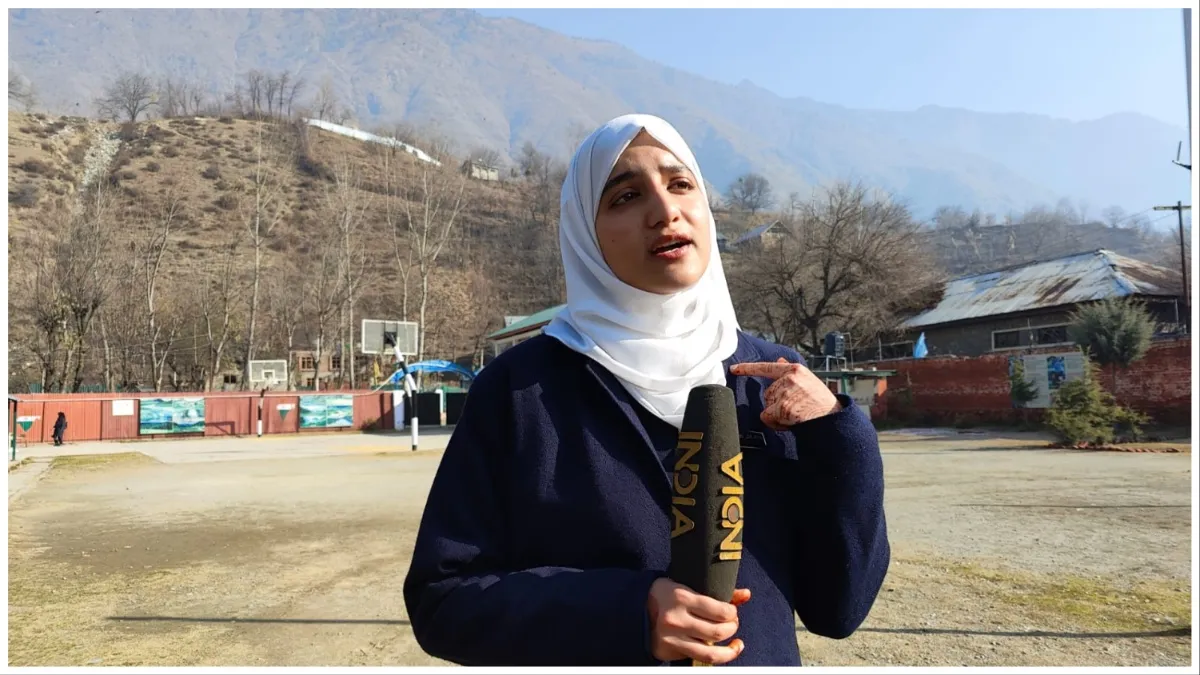 India tv Exclusive humaira jaan singing rap on Kashmir went viral while talking to India TV she said- India TV Hindi