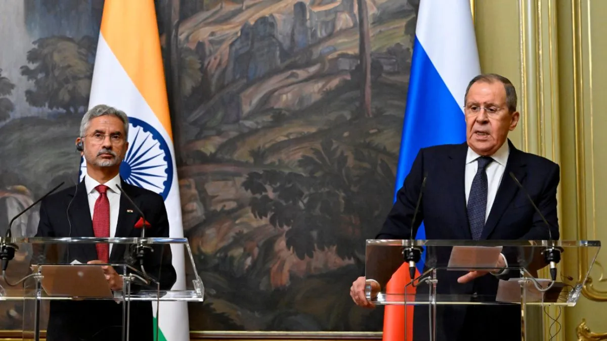 एस जयशंकर और रूस के विदेश मंत्री सर्गेई लावरोव।- India TV Hindi