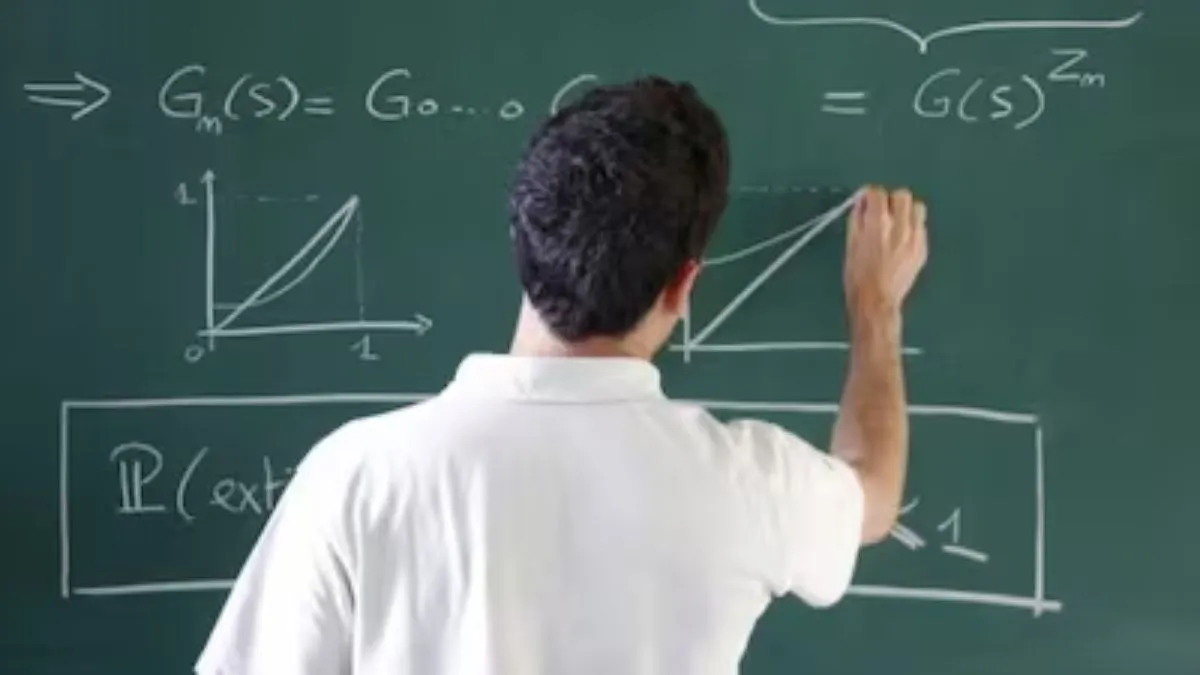 Maths Teacher- India TV Hindi