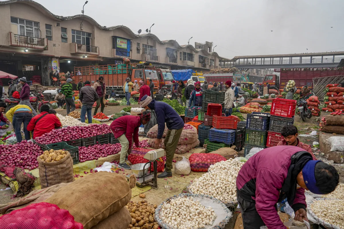 Vegetable prices rise- India TV Paisa