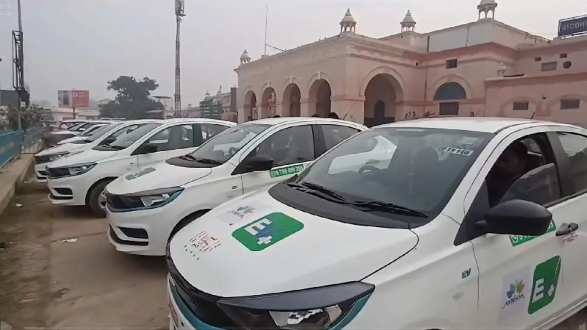अयोध्या में राम भक्तों को इलेक्ट्रिक कार की भी सुविधा मिलेगी- India TV Hindi