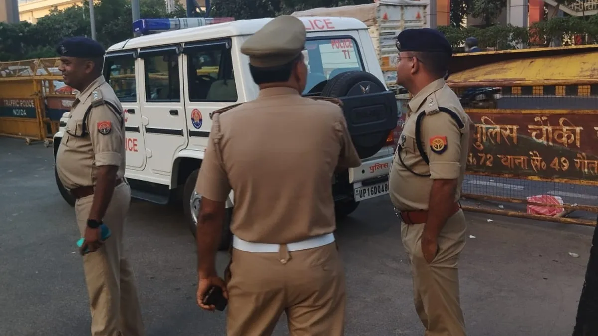 नोएडा पुलिस- India TV Hindi