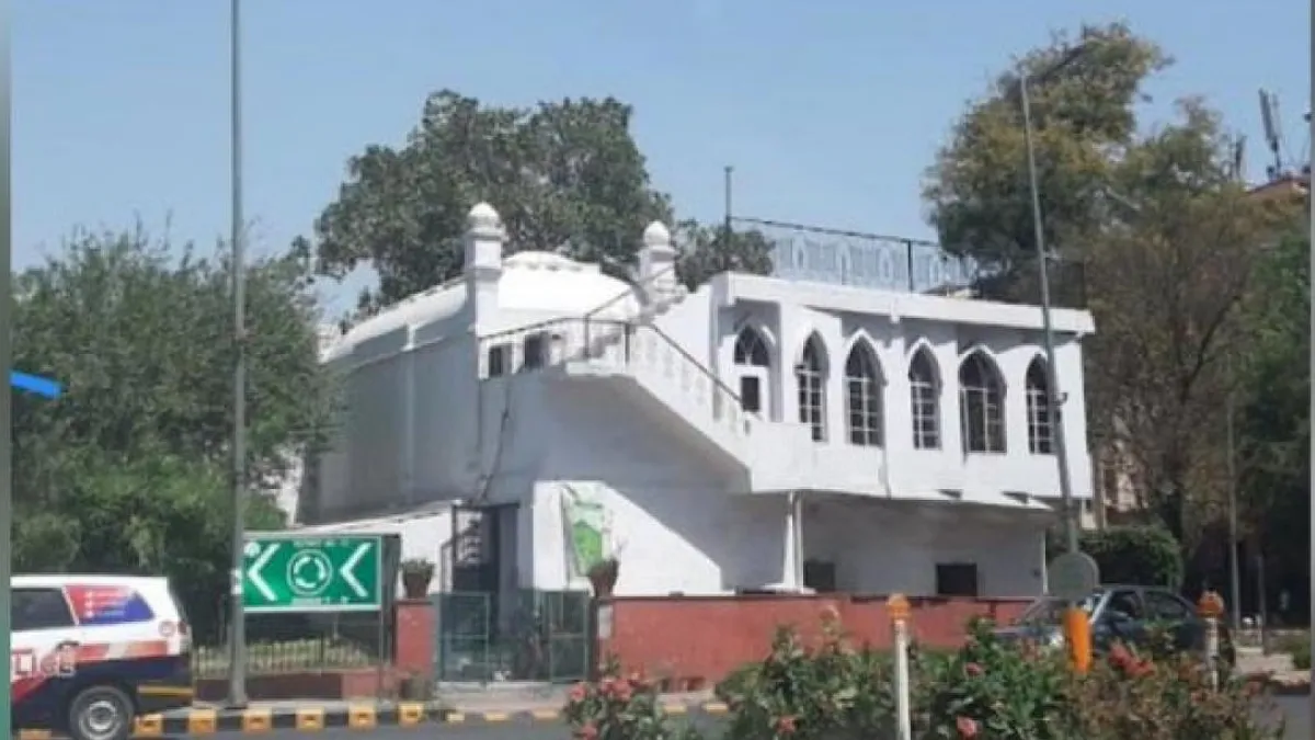 सुनहरी बाग मस्जिद। - India TV Hindi