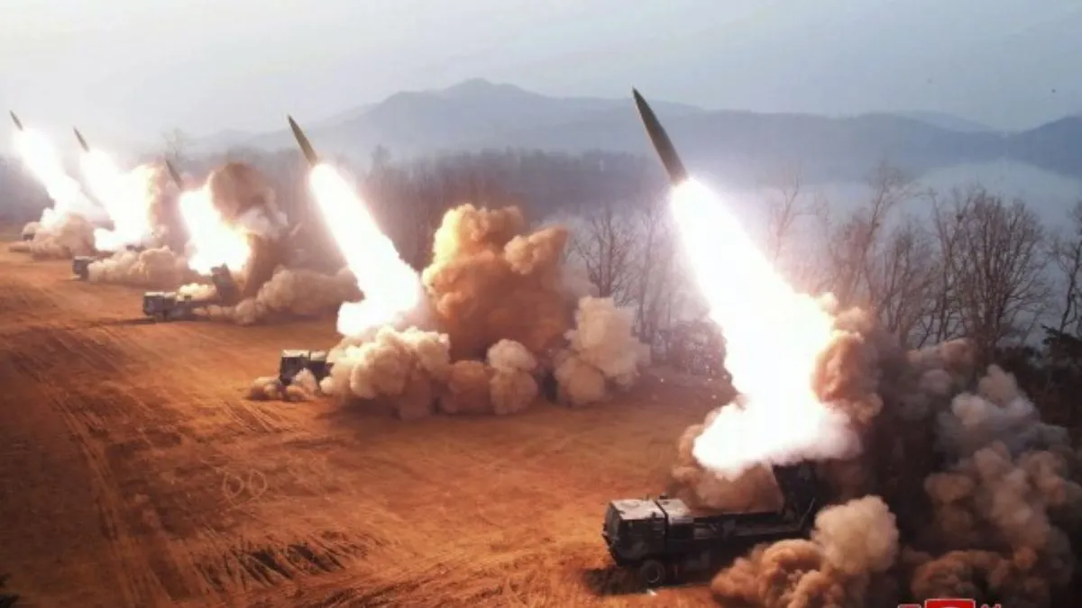 उत्तर कोरिया ने दक्षिण कोरियाई सीमा पर बरसाए बम।- India TV Hindi