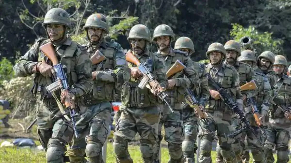 दुनिया की बेहतरीन सेनाओं में से एक ही इंडियन आर्मी।- India TV Hindi