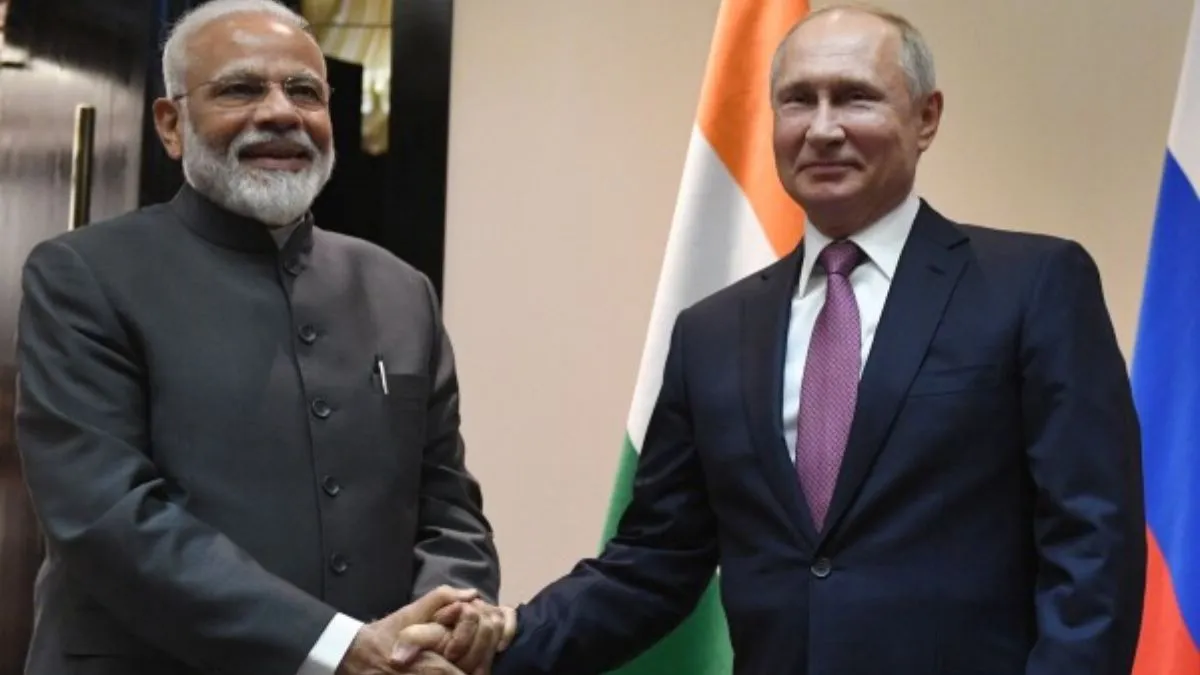 पीएम मोदी और रूस के राष्ट्रपति पुतिन। - India TV Hindi