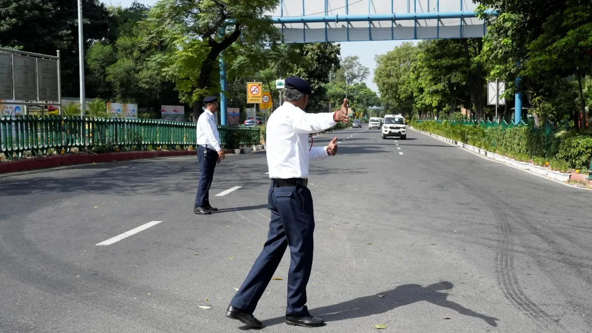 दिल्ली के ज्यादातर सीमाओं पर सुरक्षाकर्मियों की भारी तैनाती।- India TV Hindi