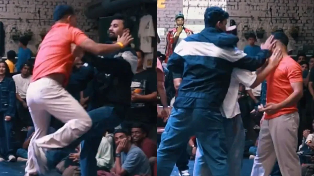 एक दूसरे को थप्पड़ मारते हुए युवक- India TV Hindi