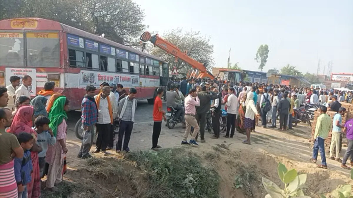 kanpur bus accident- India TV Hindi
