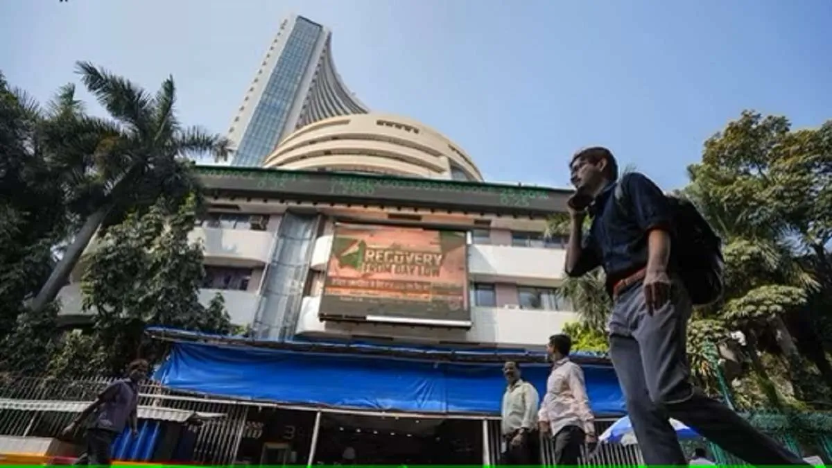 घरेलू शेयर बाजार ने कमजोर शुरुआत की।- India TV Paisa