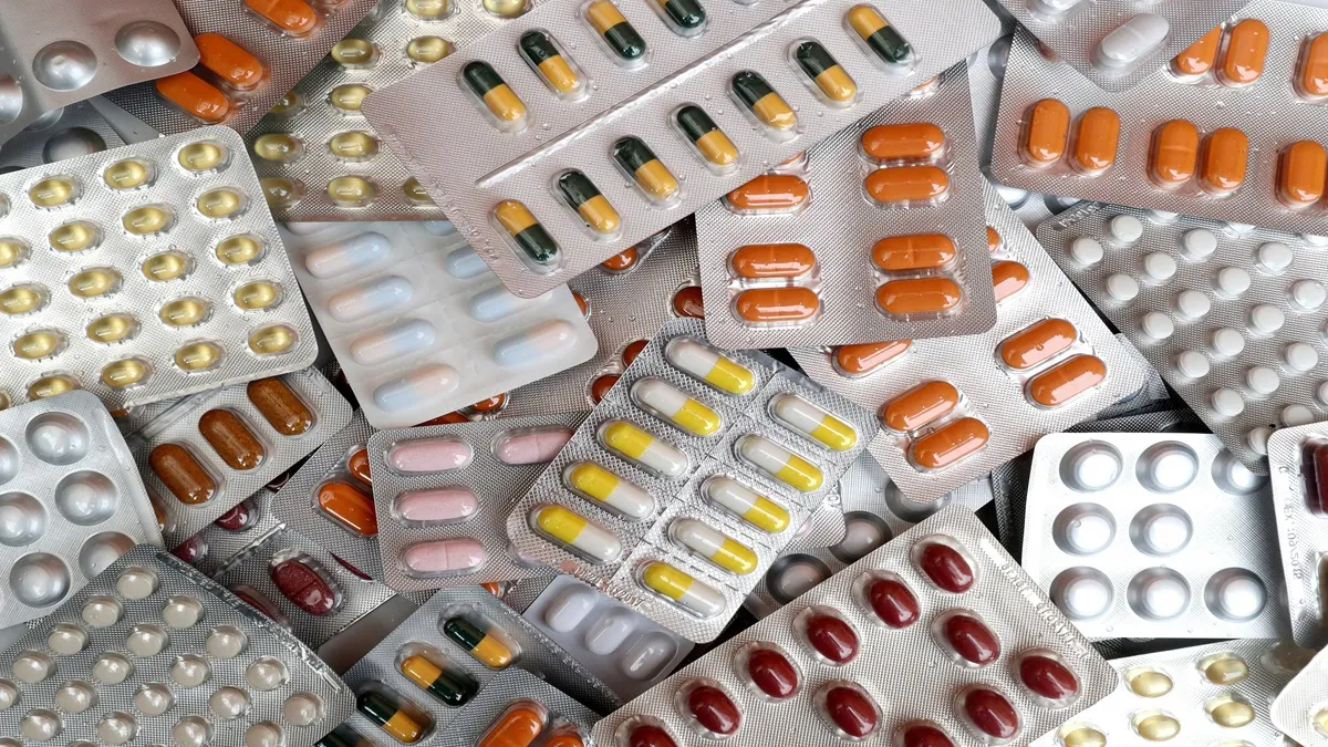 एनपीपीए डब्ल्यूपीआई के आधार पर जरूरी दवाओं की निगरानी और कीमतें तय करता है।- India TV Paisa