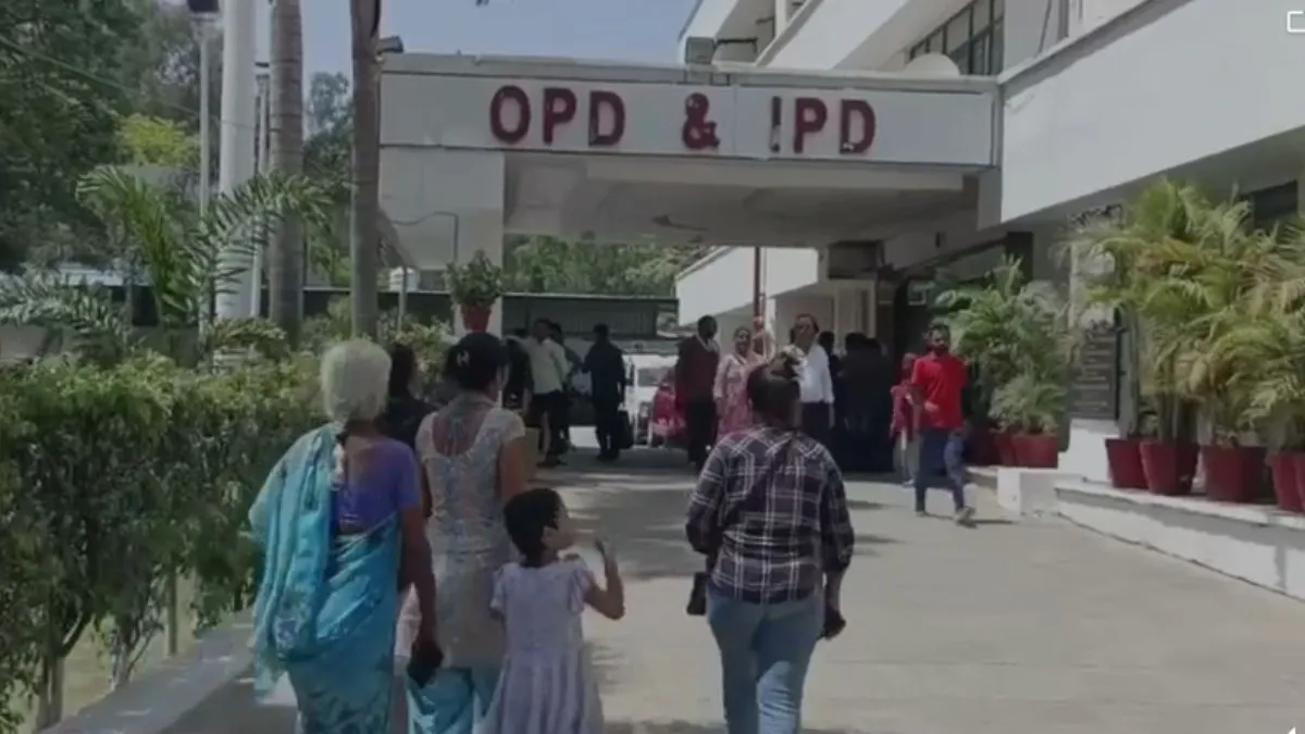 इसी अस्पताल में भर्ती है हरदा- India TV Hindi