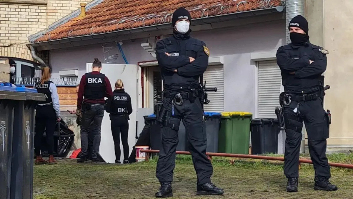जर्मनी पुलिस ने 4 इस्लामी चरमपंथी किशोरों को किया गिरफ्तार।- India TV Hindi