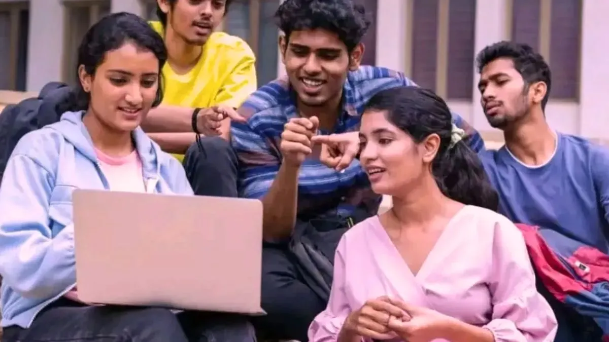दिल्ली विश्वविद्यालय में UG कार्यक्रमों में प्रवेश के लिए पंजीकरण प्रक्रिया शुरू- India TV Hindi