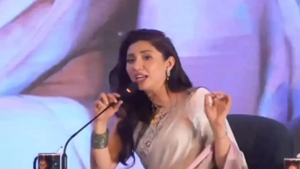 Screengrab from video posted by Mahira Khan on social media- India TV Hindi