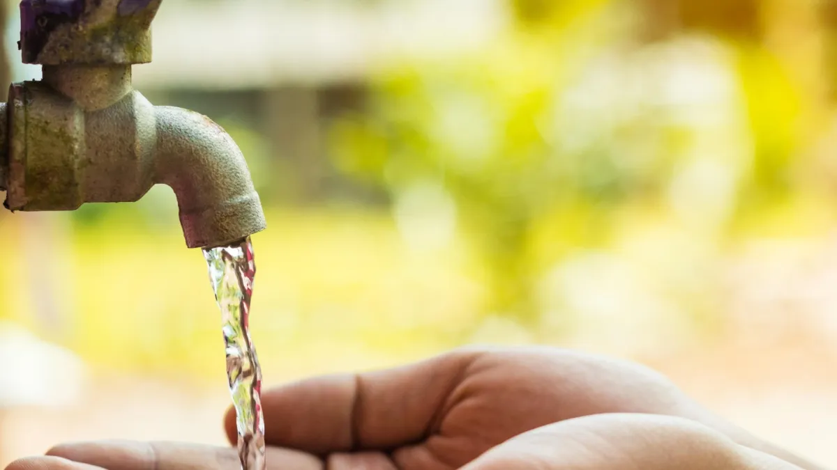 गंदे पानी के इस्तेमाल से फैल सकती हैं बीमारियां- India TV Hindi