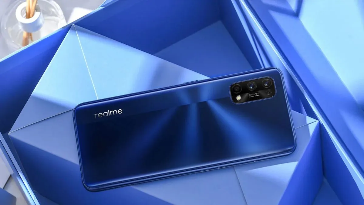 Realme Smartphones- India TV Hindi