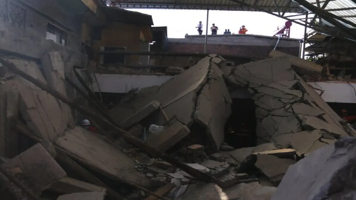 Restaurant Roof Collapses in Majorca Spain (सांकेतिक तस्वीर)- India TV Hindi
