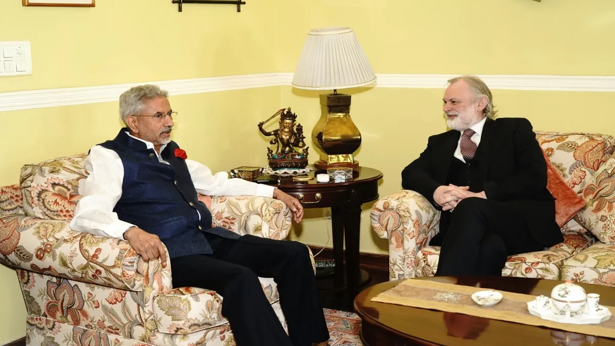 s jaishankar and UK NSA Tim Barrow meeting  - India TV Hindi