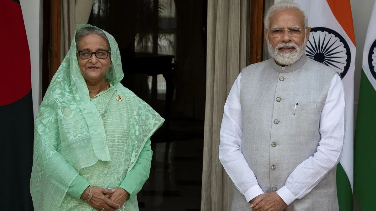 बांग्लादेश की प्रधानमंत्री शेख हसीना और पीएम मोदी (फाइल फोटो)- India TV Hindi