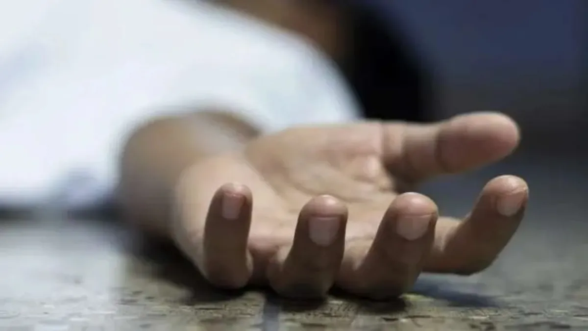 कोटा में छात्र ने फांसी लगाकर की आत्महत्या।- India TV Hindi