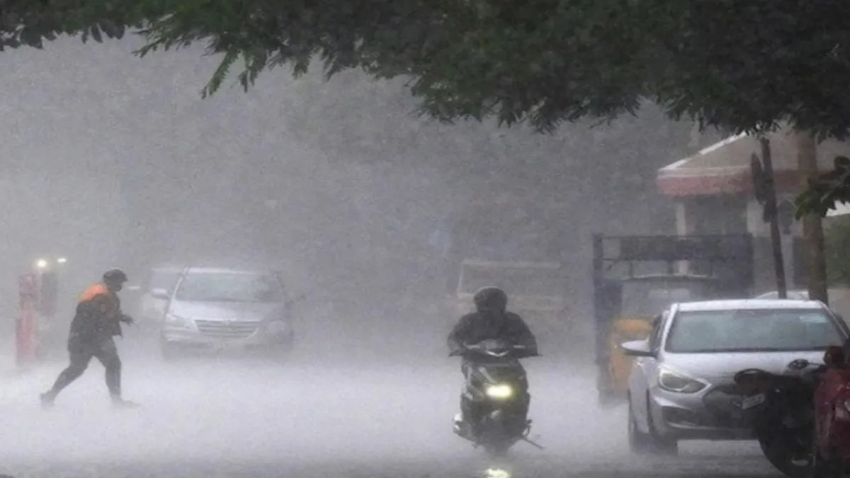 heavy rain alert in up- India TV Hindi