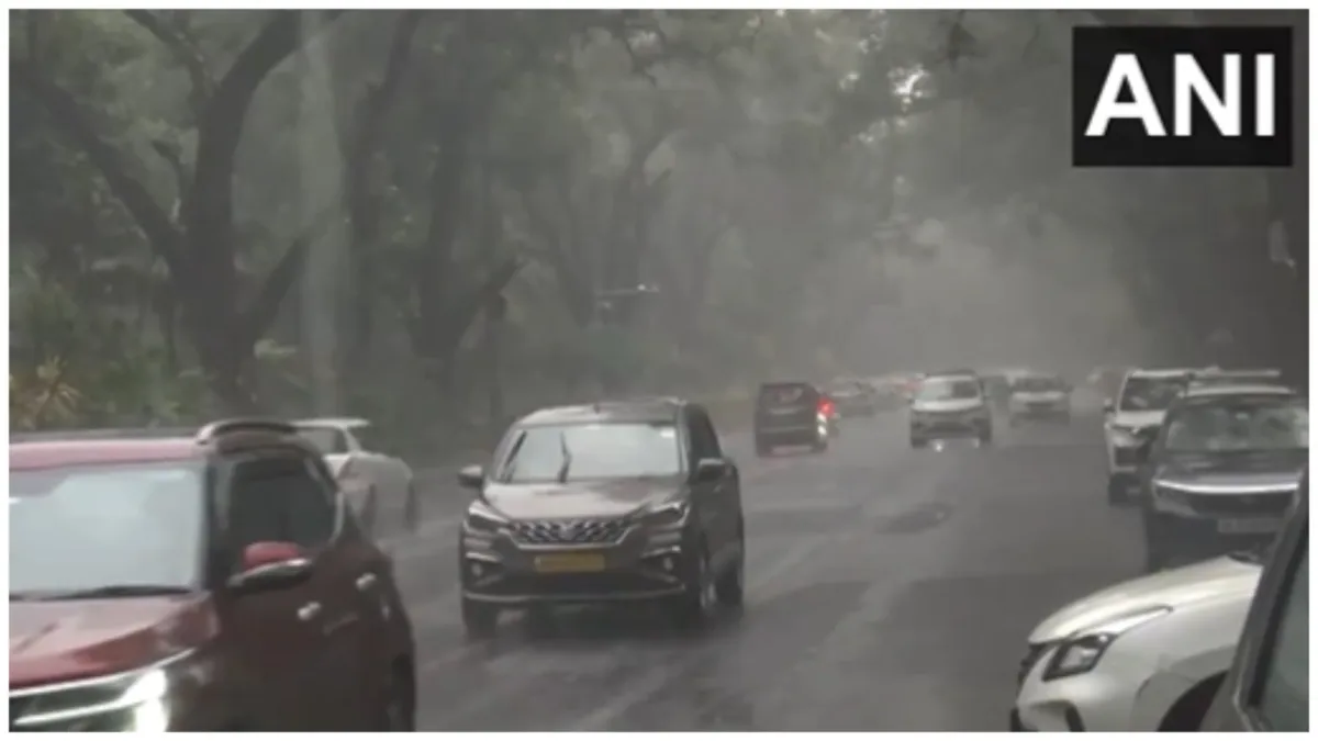 rainfall in Delhi-NCR changed weather gave relief to people from heat- India TV Hindi