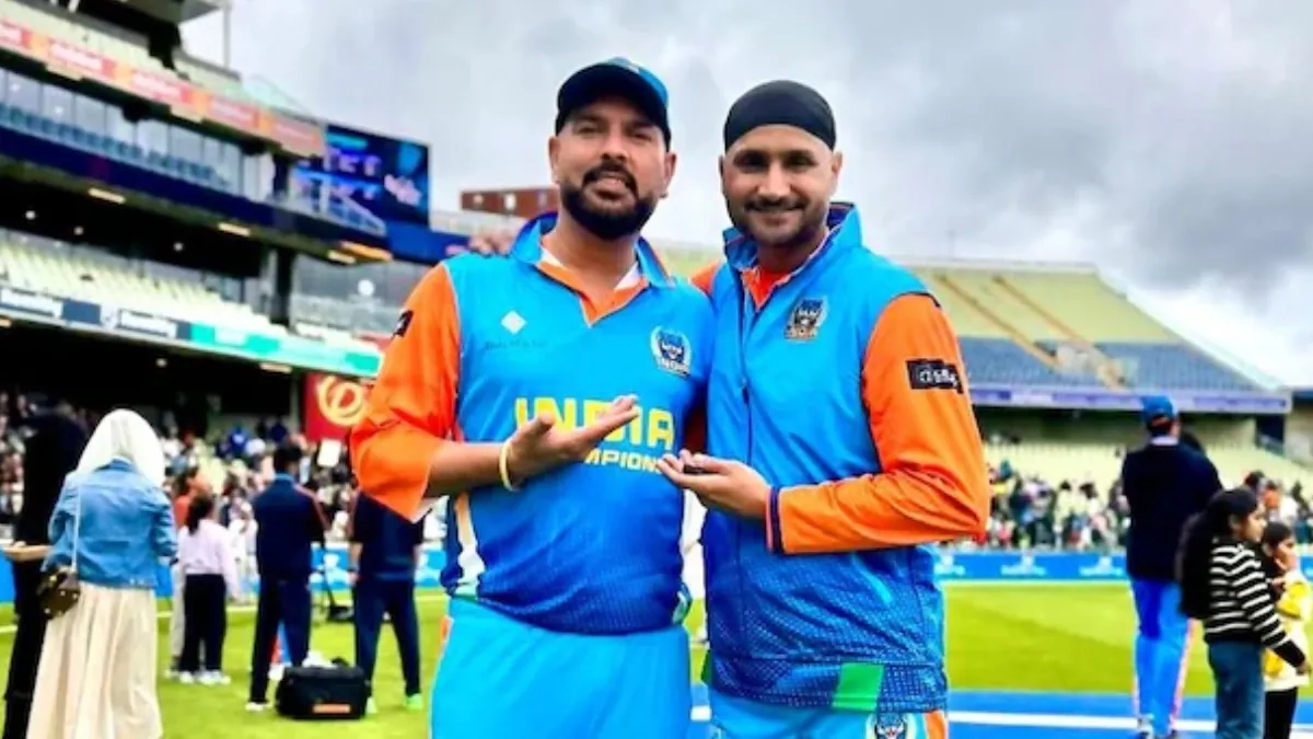 Yuvraj Singh And Harbhajan Singh- India TV Hindi