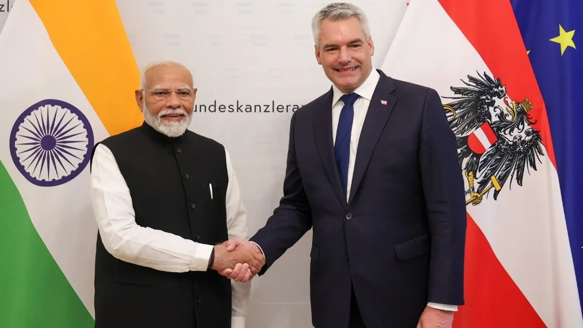 PM Narendra Modi and Austrian Chancellor Karl Nehammer - India TV Hindi