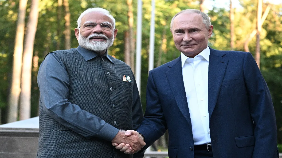 PM narendra Modi and President Putin- India TV Hindi