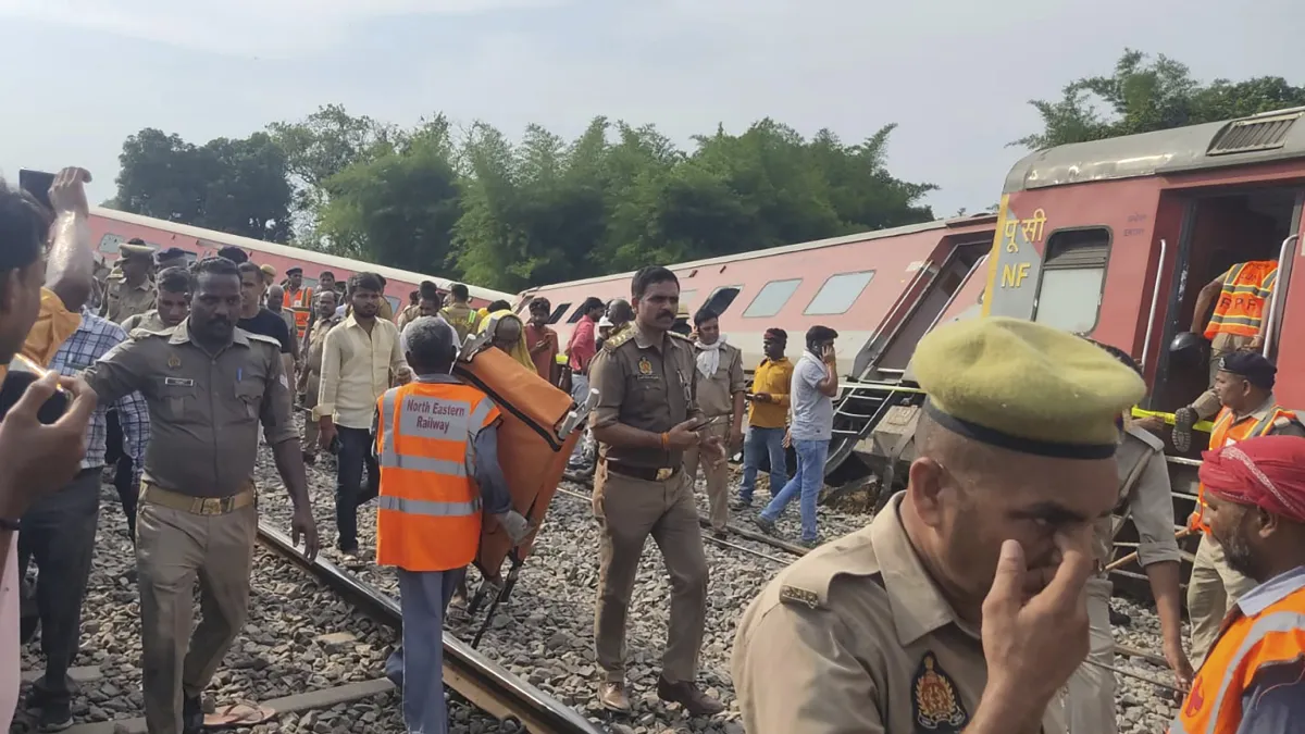 Gonda train accident- India TV Hindi