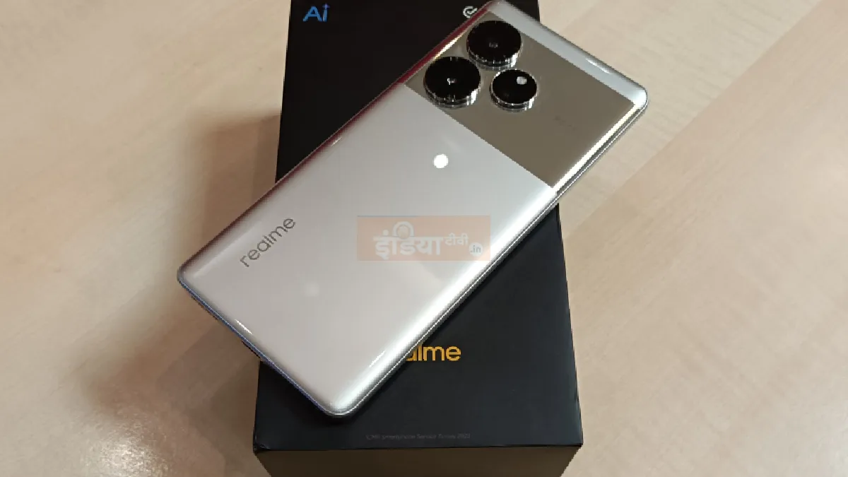 Realme GT 6- India TV Hindi