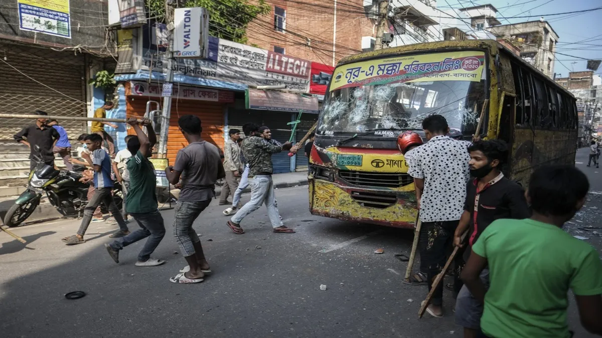 Bangladesh Violence- India TV Hindi