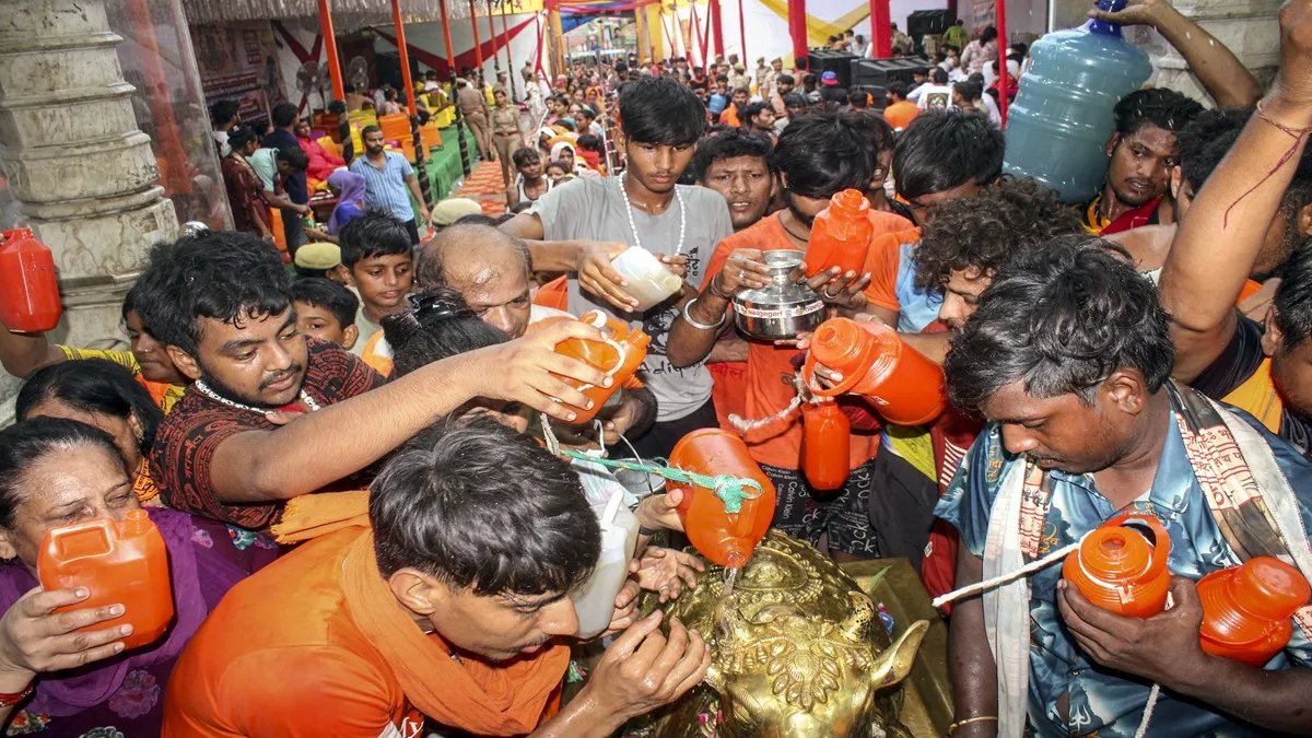 kanwar yatra- India TV Hindi