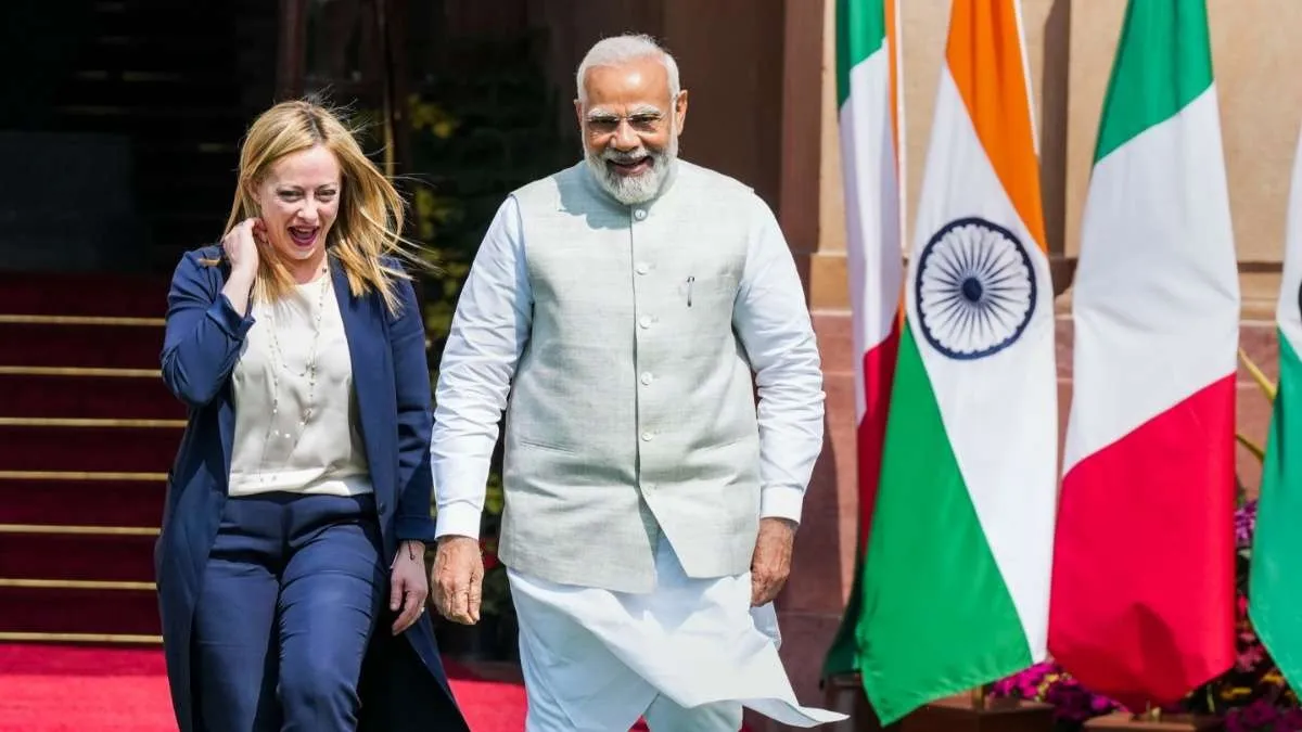 Prime Minister Modi with Italian Prime Minister Giorgia Meloni- India TV Hindi