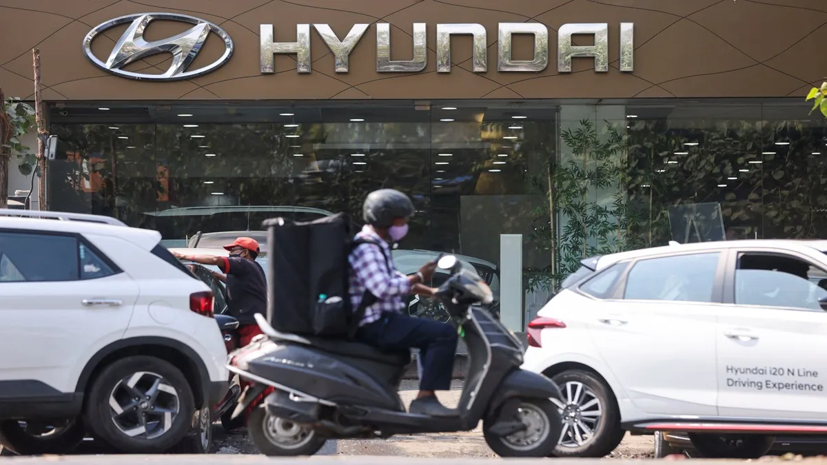 Proposed IPO offers sale of 14,21,94,700 equity shares entirely by promoter Hyundai Motor Company - India TV Paisa