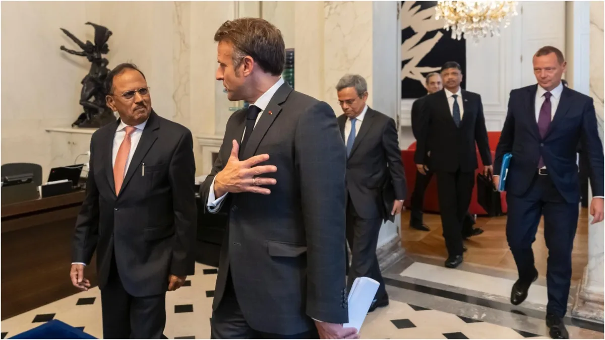 French President Emmanuel Macron met Ajit Doval many important issues were discussed- India TV Hindi