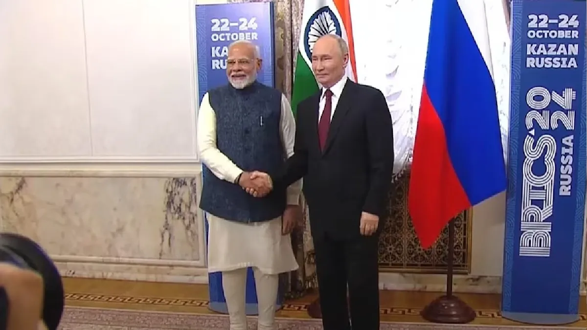 PM Narendra Modi and Russian President Vladimir Putin- India TV Hindi