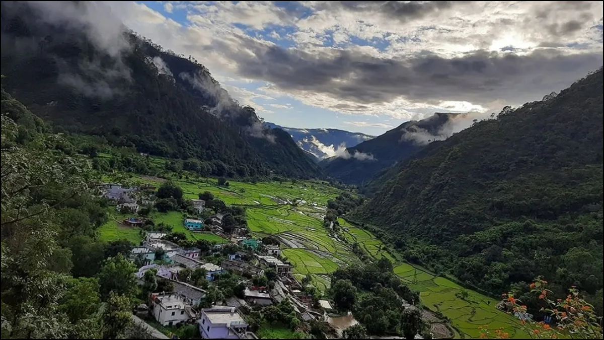 Chaukhutiya Hill Station - India TV Hindi