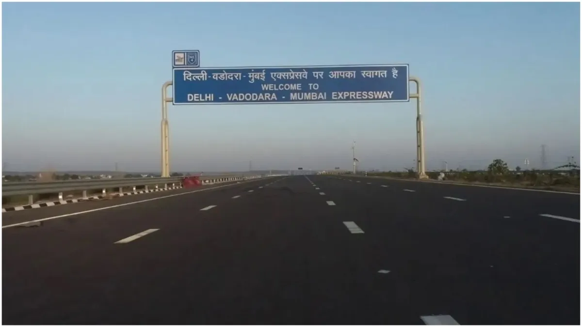 Big news about Delhi-Mumbai Expressway Delhi part may open there will be relief from jam on Mathura - India TV Hindi