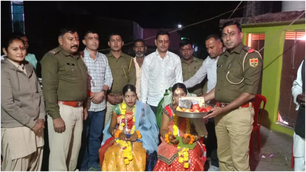 Rajasthan Police reached the wedding gave a gift of 51 thousand rupees in the ritual of Bhaat- India TV Hindi