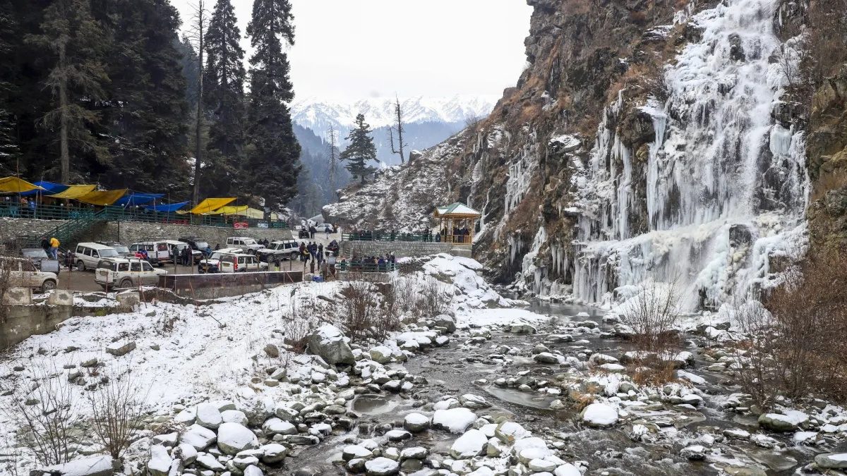 Frozen rainfall- India TV Hindi