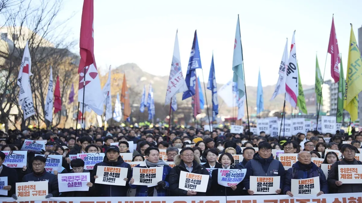 South Korea Protest Against Martial Law- India TV Hindi