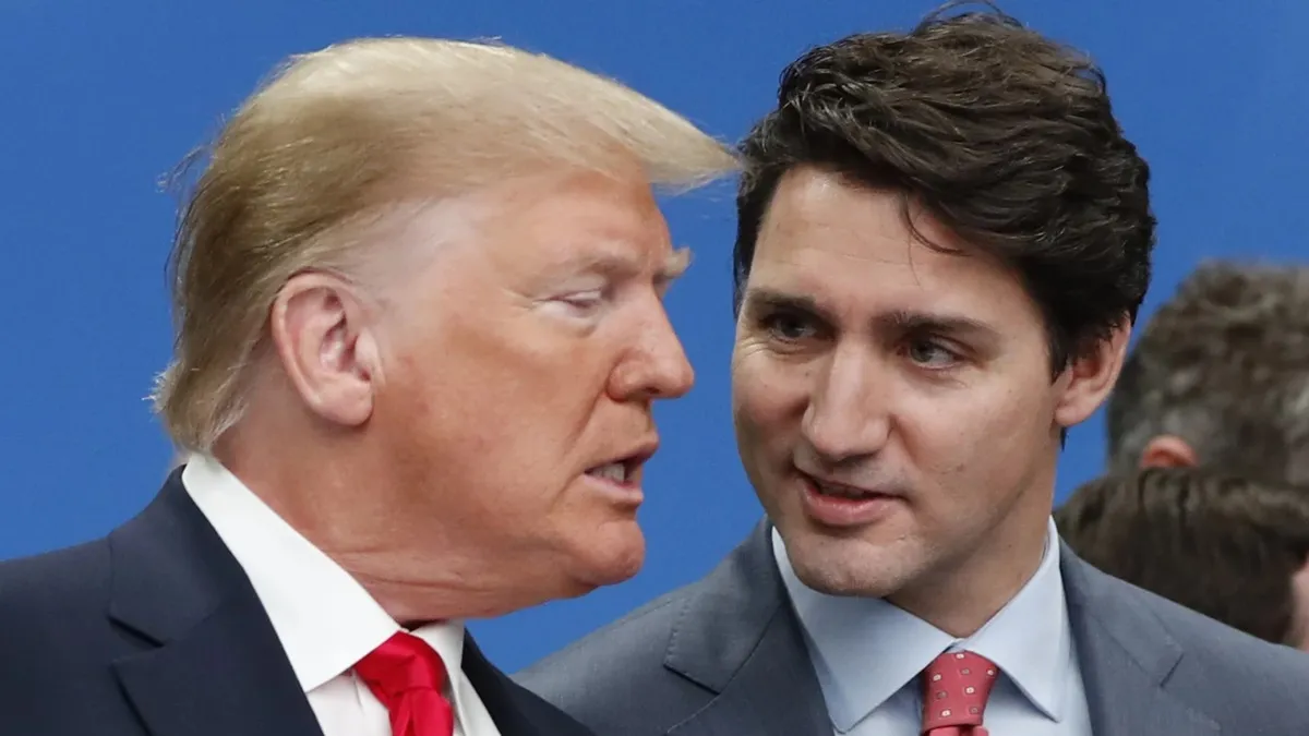 Donald Trump (L) and Justin Trudeau (R)- India TV Hindi