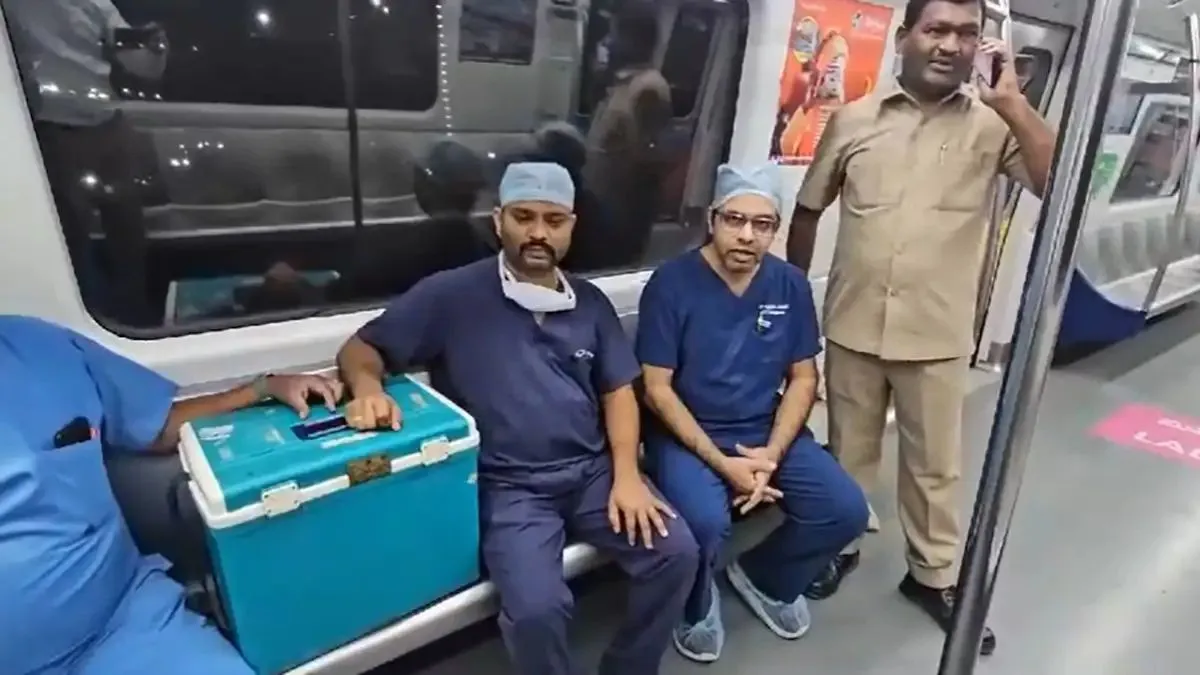 हैदराबाद मेट्रो ने बनाया ग्रीन कॉरिडोर।