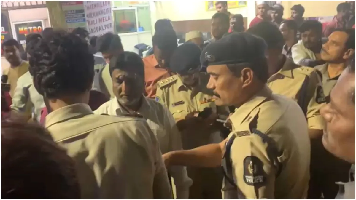 Hyderabad After looting 93 lakhs in Bidar robbers reached Hyderabad fired there too 1 person injured- India TV Hindi